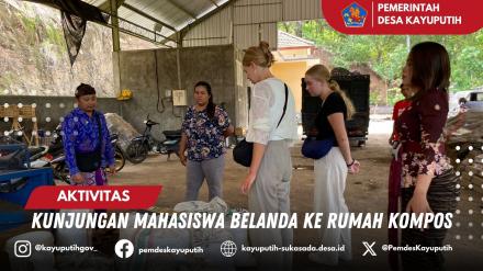 KUNJUNGAN MAHASISWA BELANDA KE RUMAH KOMPOS